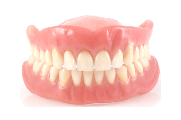 保険適用の総入れ歯